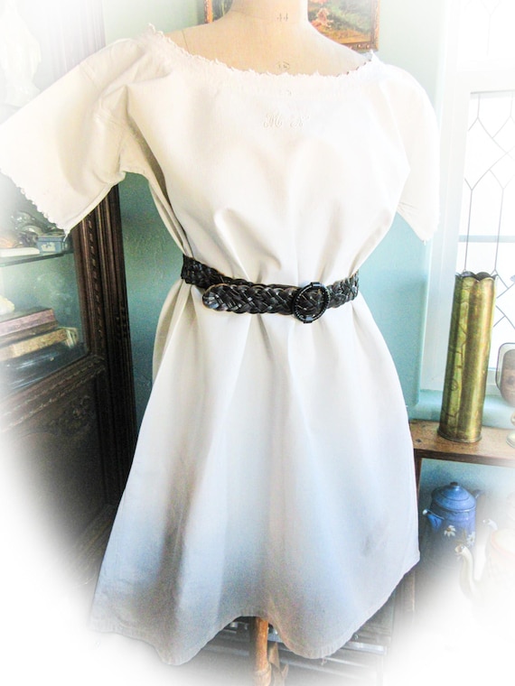 French Linen  Nightshirt Gown, Antique Night Shir… - image 1