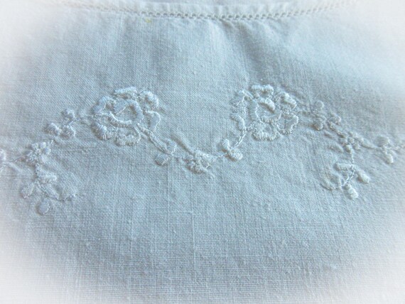 Antique French Linen Slip: Lace Trim Chemise, Siz… - image 8