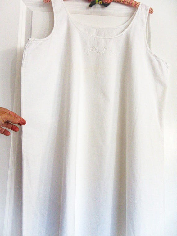Antique French Linen Slip: Lace Trim Chemise, Siz… - image 3