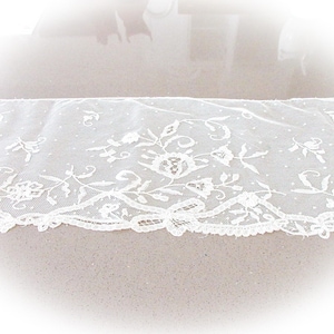 Dentelle aux fuseaux de Bruxelles, Dentelle antique, Un panneau, Blanc cassé,