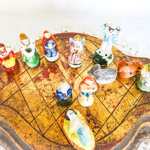 Nativity Feves, French Creche Nativity Figures, Feve Figurines, Porcelain Feves, Set for Nativity Scene, French Feve Collection, 11 Figures