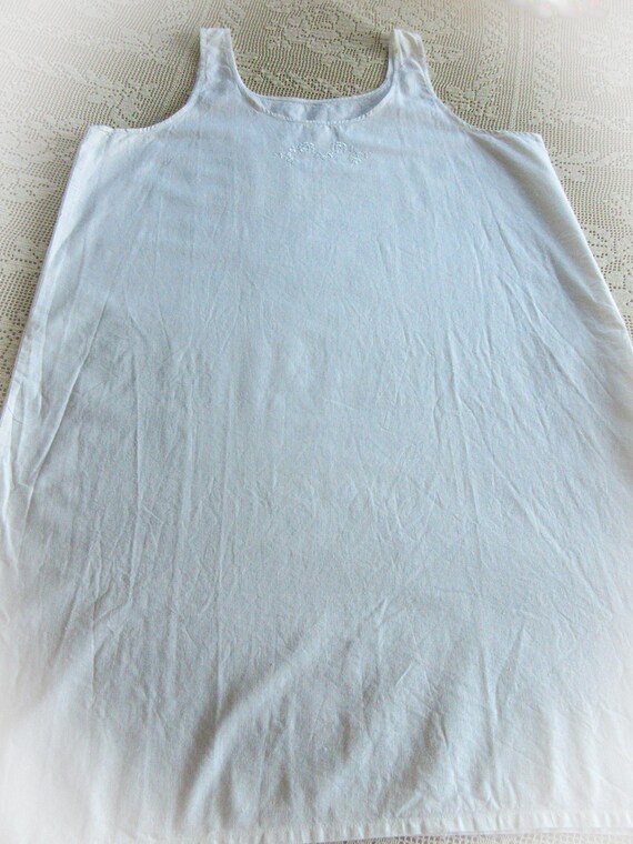 Antique French Linen Slip: Lace Trim Chemise, Siz… - image 7