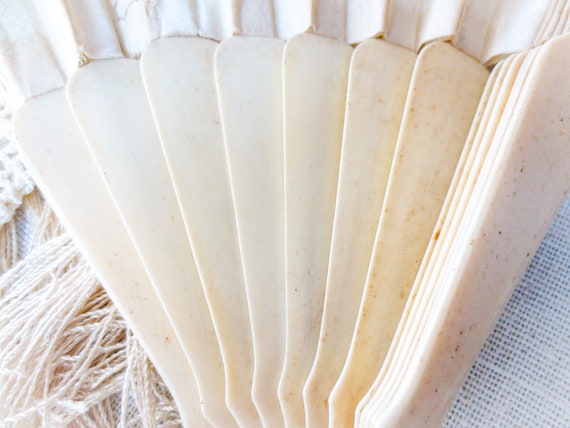 Victorian Silk Hand Fan, Hand Painted, Elegant An… - image 8