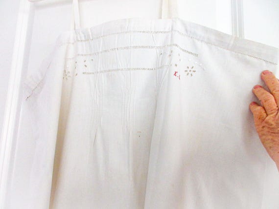 Antique French Linen Slip: Lace Trim Chemise, Siz… - image 11