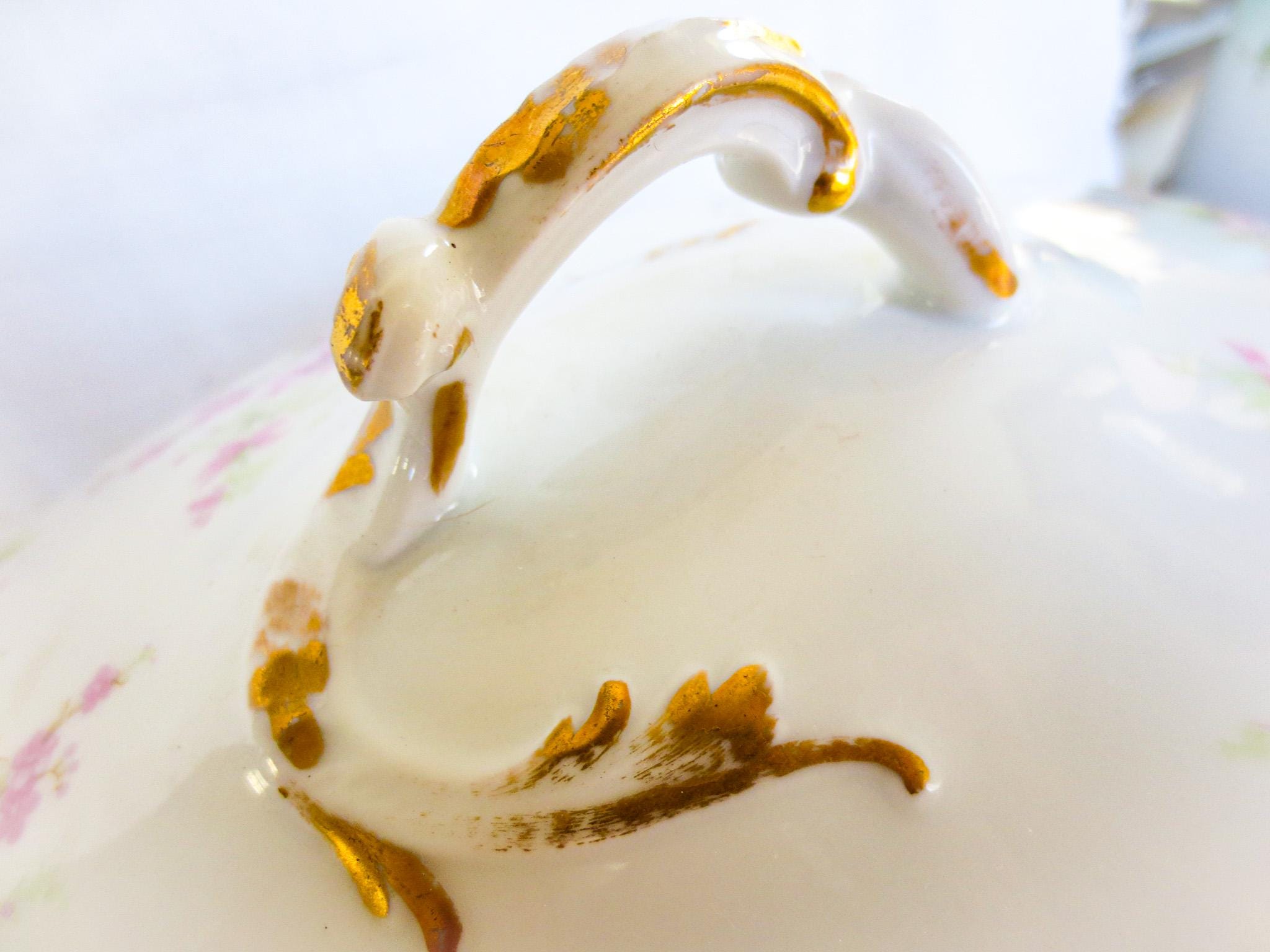 リモージュ磁器スープチューリーン：エリートフローラルサービング