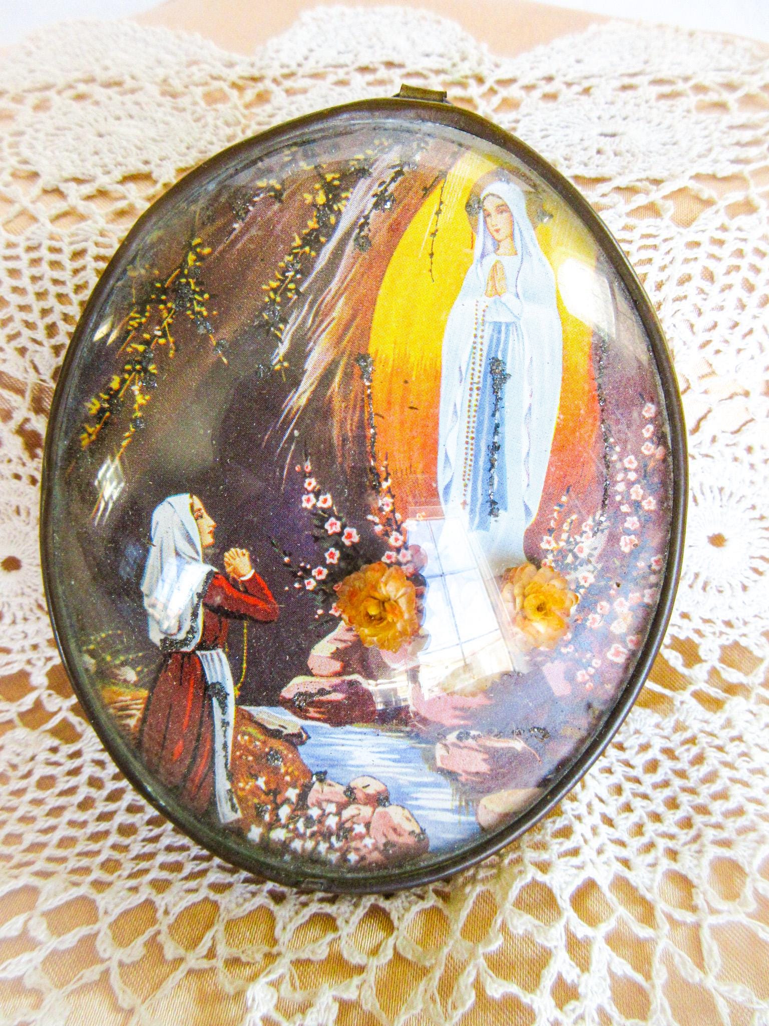 Relique Religieuse Conservée Dans Papier + Reliquaire - Origine France