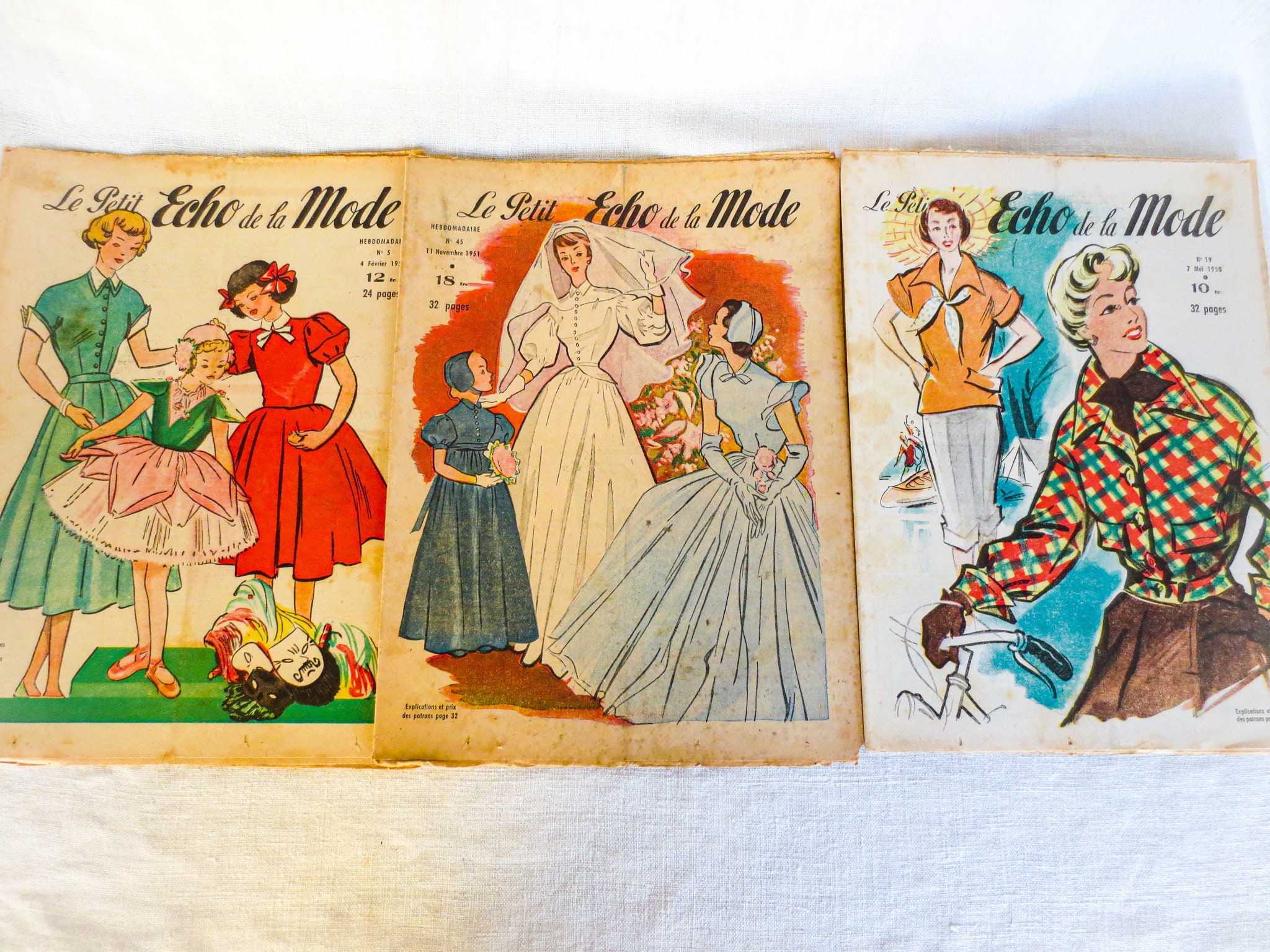 フランス　アンティーク　ファッション雑誌　1869年　年鑑本　モード　洋書 フランス アンティーク ファッション雑誌 1869年 年鑑本 モード 洋書