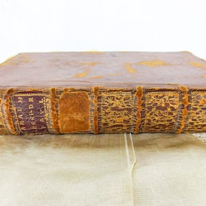 Edição de 1718: Paráfrase Sur Les Epitres de Saint Paul, Ave Le Text Latin, Des Analyses et Des Notes, em francês, Cartas de São Paulo
