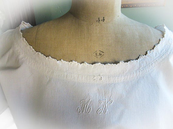 French Linen  Nightshirt Gown, Antique Night Shir… - image 13
