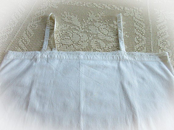 Antique French Linen Slip: Lace Trim Chemise, Siz… - image 2