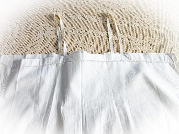 Antique French Linen Slip: Lace Trim Chemise, Siz… - image 8