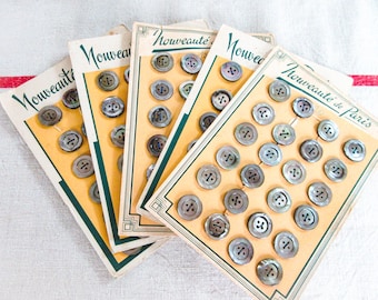 Antique French Mother of Pearl Buttons: Nouveaute de Paris on Original Card