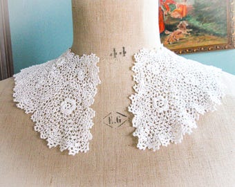 Vintage Irish Crochet Lace Collar - Clones Lace, Bright White