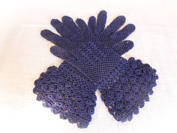 French Antique Crocheted Gloves - Lace Vintage Gl… - image 6