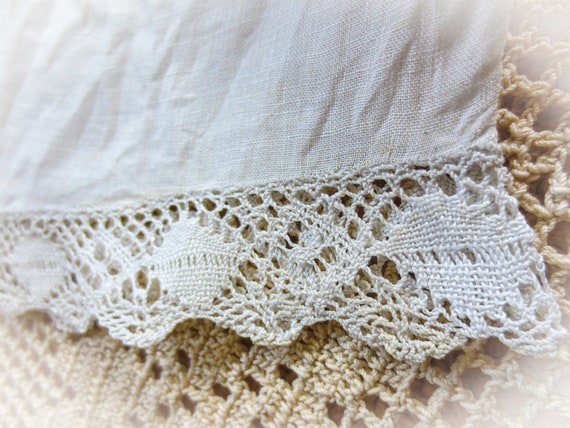 Antique French Child's Linen Dress: Handmade Lace… - image 2