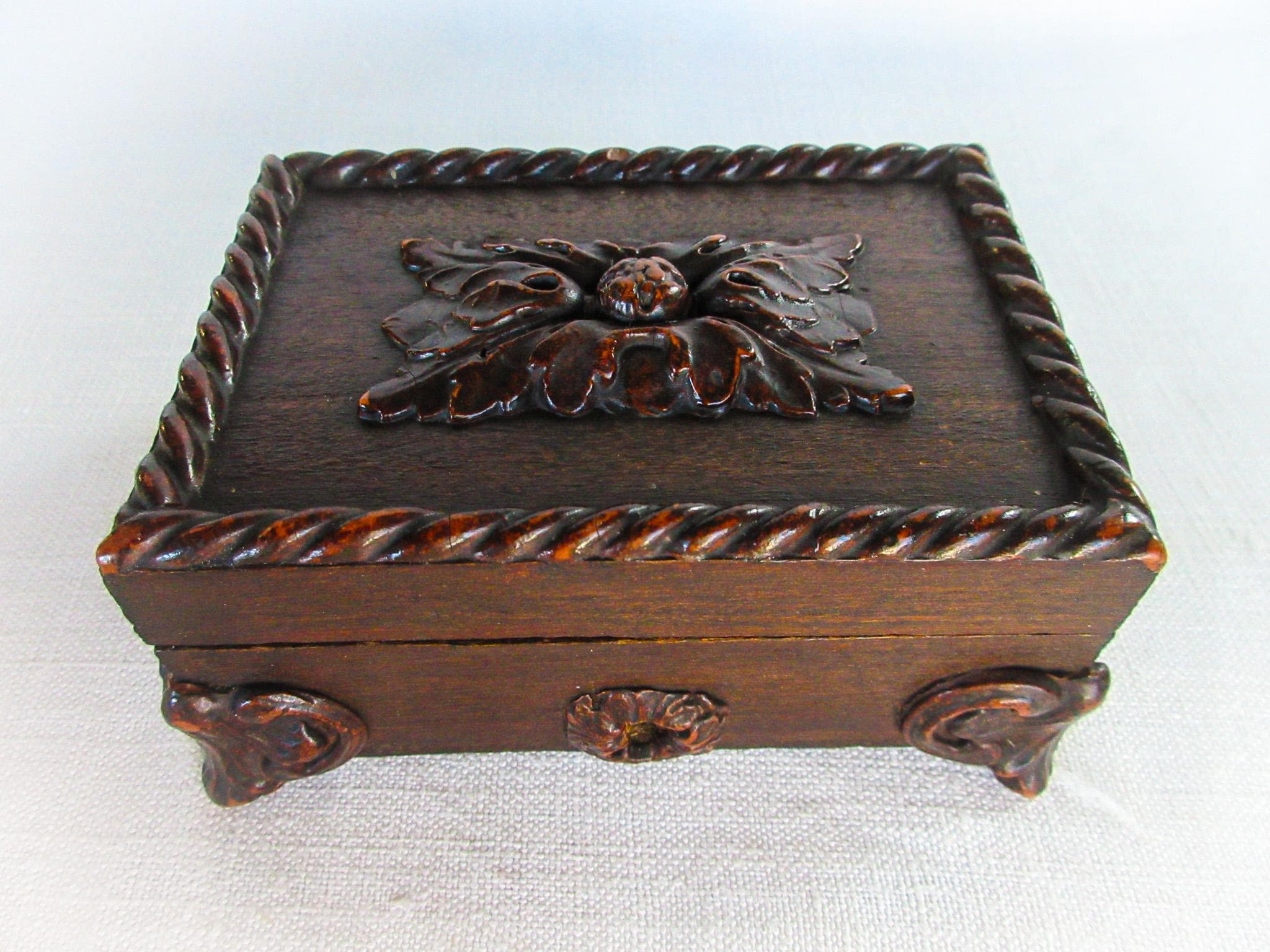 French Antique Wooden Box, Keepsake Box, Hand Carved - Etsy