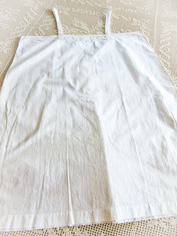 Antique French Linen Slip: Lace Trim Chemise, Siz… - image 4