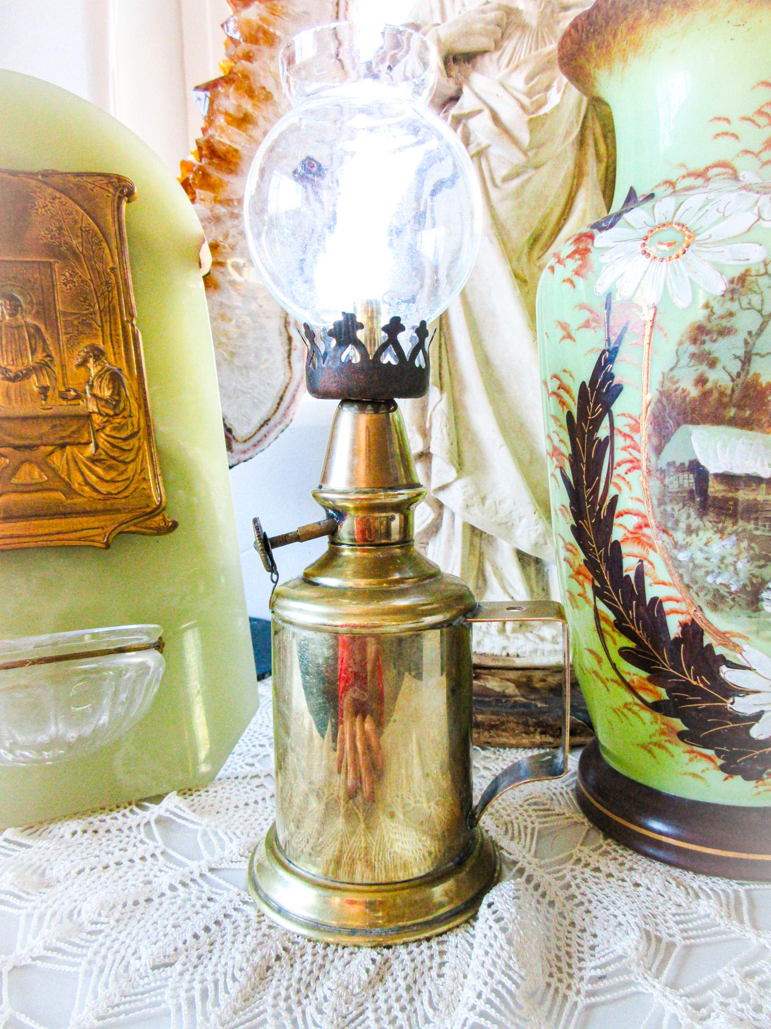 French Antique Oil Lamp- Paris, Lampe Pigeon, Garantie