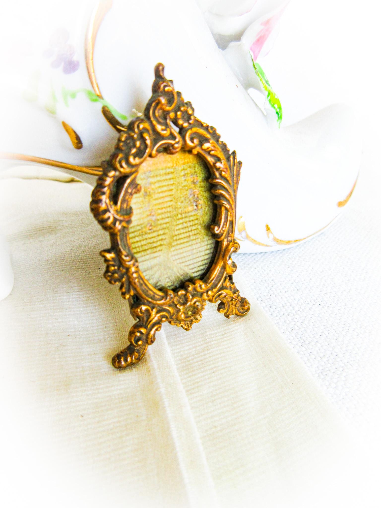 アンティーク雑貨 French l rocaille photo frame. Mini Frame, French Antique Frame, Rocaille, Rococo Style, France