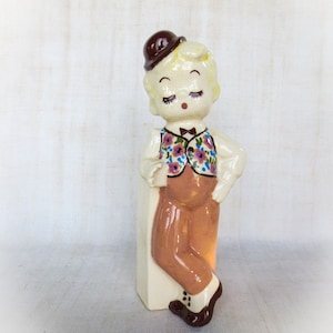 Hank deLee Kunstfigur, Sammlerstück &quot;Hank&quot; Bud Vase, kalifornisches Porzellan, 1940er Jahre, DeLee Porzellanfigur