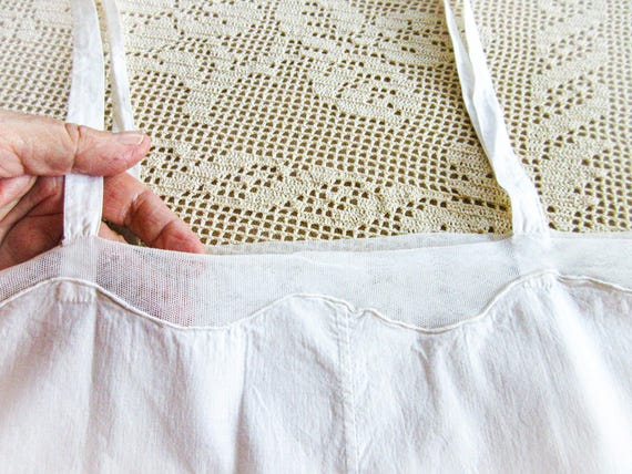 Antique French Linen Slip: Lace Trim Chemise, Siz… - image 10
