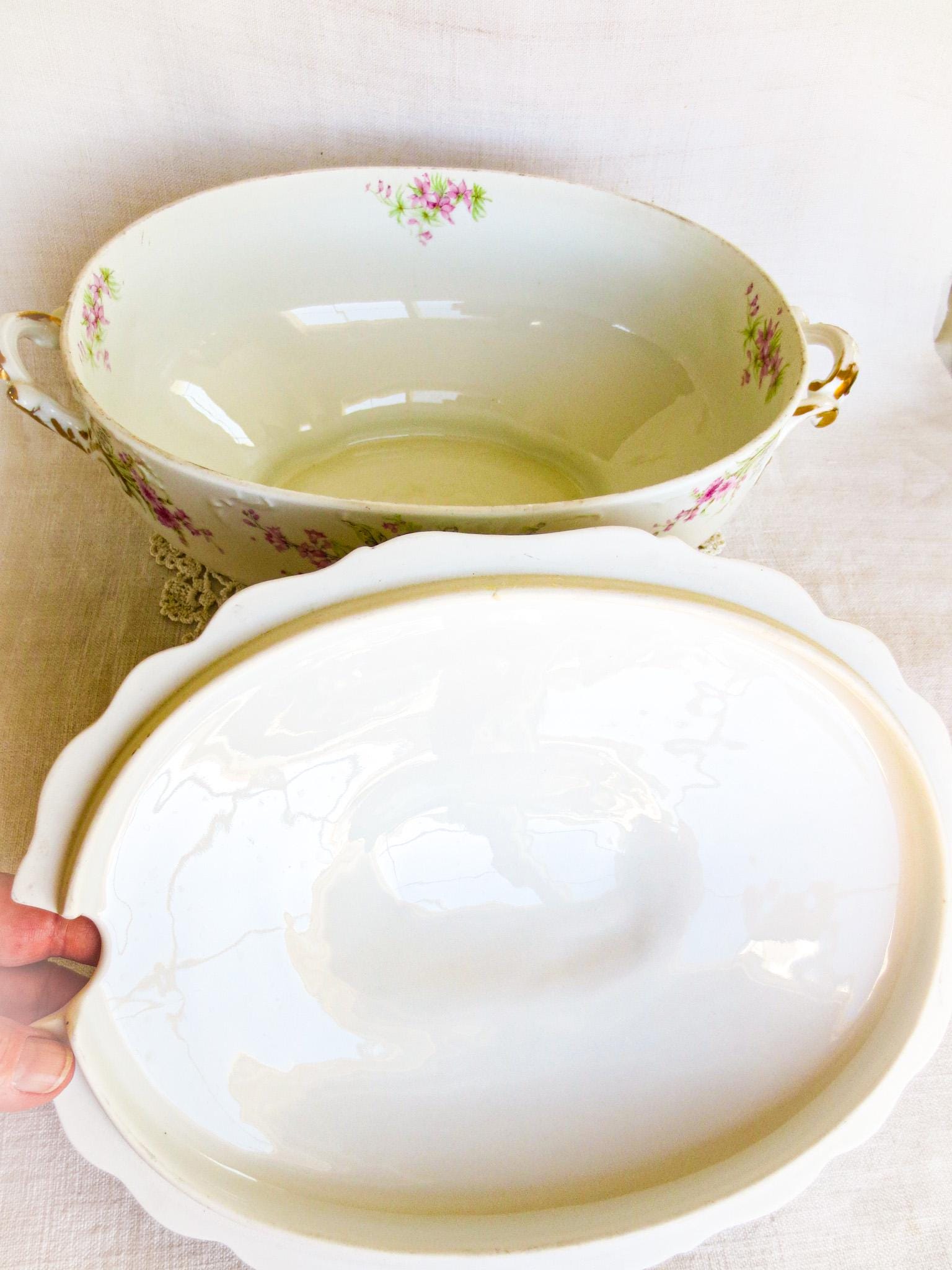 リモージュ磁器スープチューリーン：エリートフローラルサービング