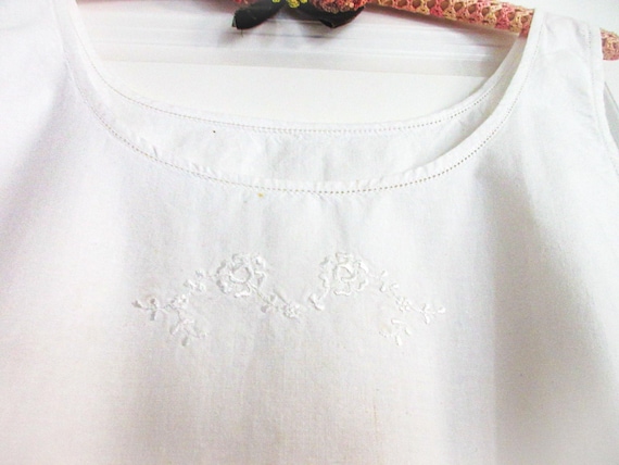 Antique French Linen Slip: Lace Trim Chemise, Siz… - image 1