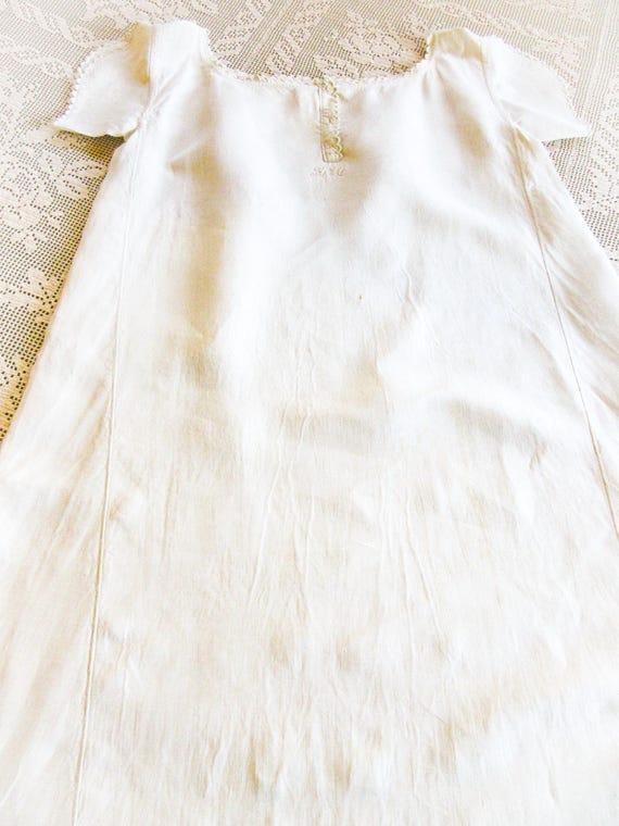 Antique French Linen Nightgown: Monogrammed Heavy… - image 1