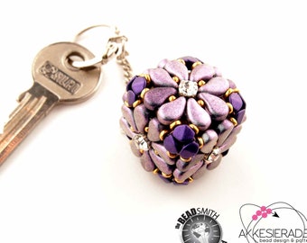 English pattern for the Flower cube key chain