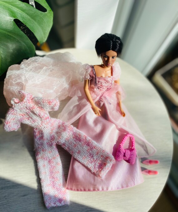 Barbie clothes lot hotsell