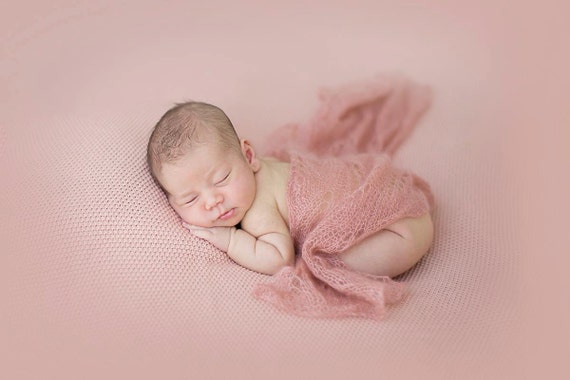 newborn baby wrap photography
