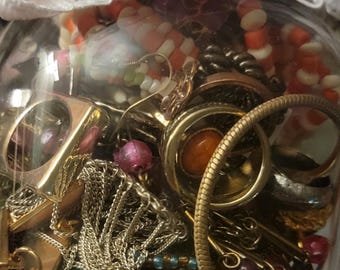 Tarro de joyería misterioso