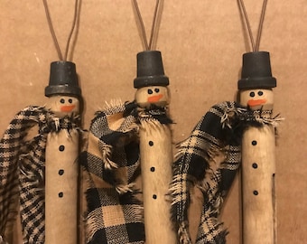 Primitive Christmas Snowman Rusty Wire Wood Stained Clothespin Ornament Handmade Set/3