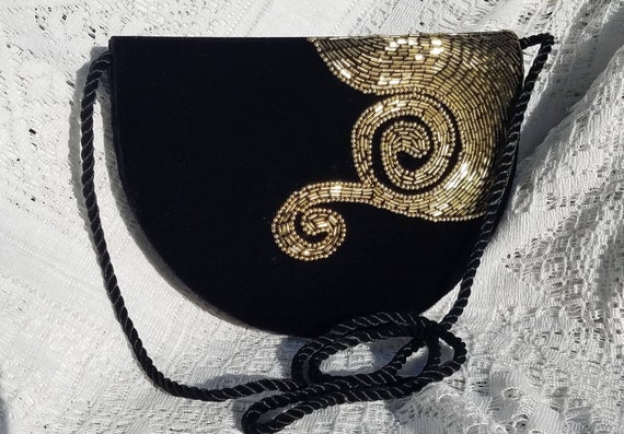 Black velvet beaded bag, vintage velvet and gold … - image 1