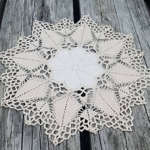 Linen and lace doily, ecru crocheted doily, vintage round table linen, floral center doily, lace edged linen centerpiece, dining table decor