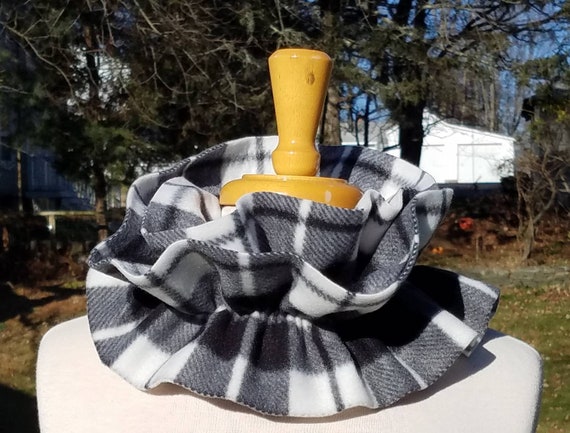 Ruffle Fleece Scarf Black and White Scarf Plaid Fleece Elastic