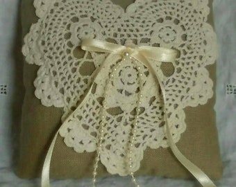 Ring bearer pillow, upcycle linen and lace ring bearer cushion, vintage linen and crochet doily, rustic theme wedding decor, vintage wedding