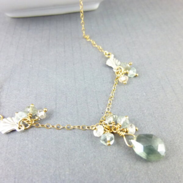Collar de aguamarina Moss, estilo Art Déco, relleno de oro 14K, coraje, energías calmantes, despeja la confusión, afila el intelecto, calma los temores