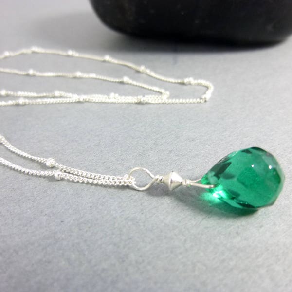 RESERVADO para MSJ -Collar colgante briolette de cuarzo verde, plata de ley, aporta armonía, energía, claridad, curación y calma