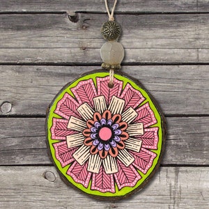 For Desk or Home Decoration Happy Unique Gift Colorful Hand Painted Hanging Wood Slice Mandala Flower Star