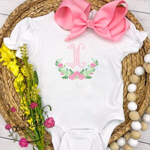 Floral Girl Monogram Shirt / Baby OnePiece / Flower Embroidery Shirt / Girl&#39;s Floral Shirt / Floral Shirt / Summer Outfit / Spring Outfit
