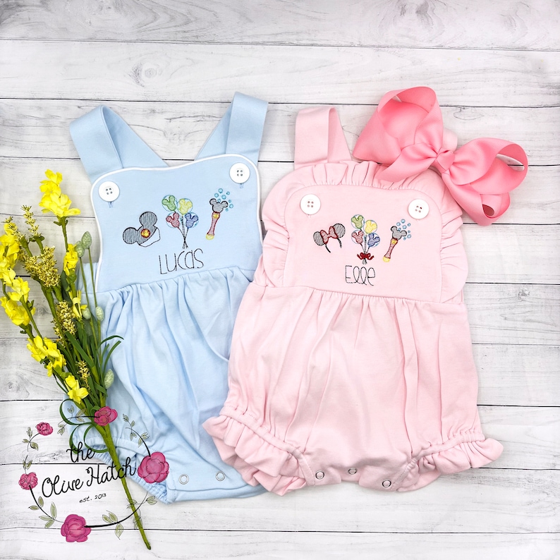 Embroidered Mouse Sunsuit: Personalized Baby Summer Outfit bild 6