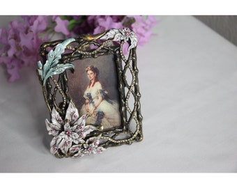 Vintage Cosmo Collection Swarovski Crystal Victorian Lady Picture Frame Elegant