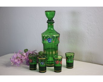 7 Verres à Vin émaillés Verts Et Dorés - Bohème, Peint Main, Circa 1960