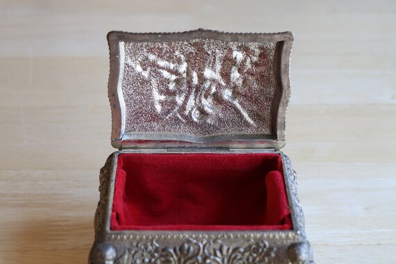 Vintage Trinket Jewelry Box Hinged Lid Cherubs Re… - image 3