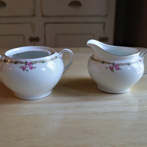 Zeh Scherzer Bavaria Creamer Sugar Bowl Rose Pattern Gold Accents
