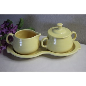 vintage Fiesta Ware Creamer Sucrier Plateau Set Jaune