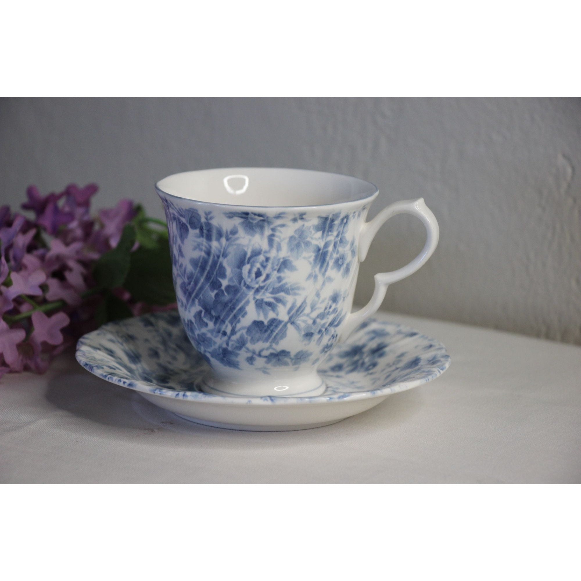 ✡nordic オリジナル✡ ニッセ ホワイトマグRD Nikko Cup and Saucer - Etsy