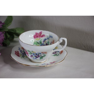 Vintage Heathcote England Teacup Saucer Set Flowers Floral Garden Gold Trim