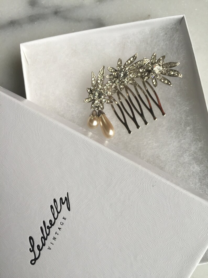 Rhinestone Vintage Brooch Hair Comb Bridal Comb Faux Pearls Floral ...